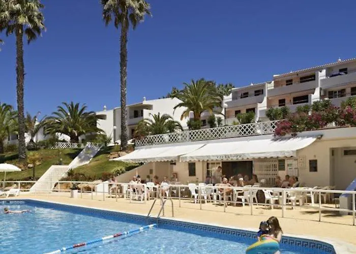 Apartmanhotel Cheerfulway Alba