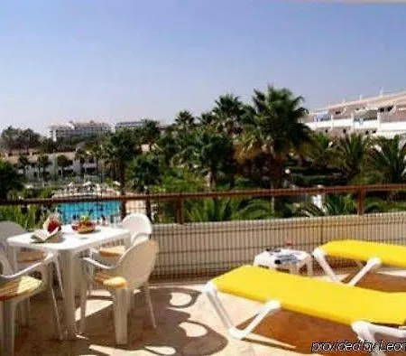 Cheerfulway Alba Aparthotel