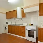 Cheerfulway Alba מלון דירות 3*